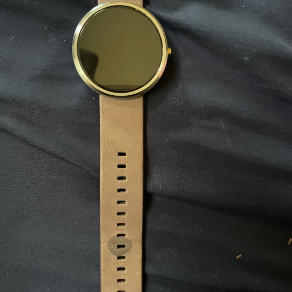 Motorola Moto 360 review: Motorola Moto 360